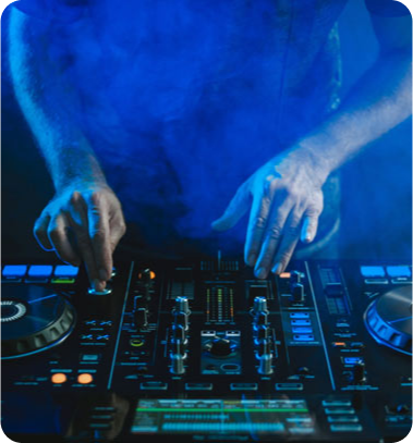 DJ